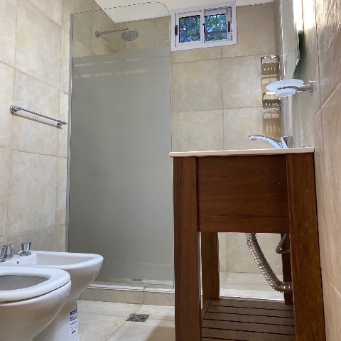 Apart B Baño 
